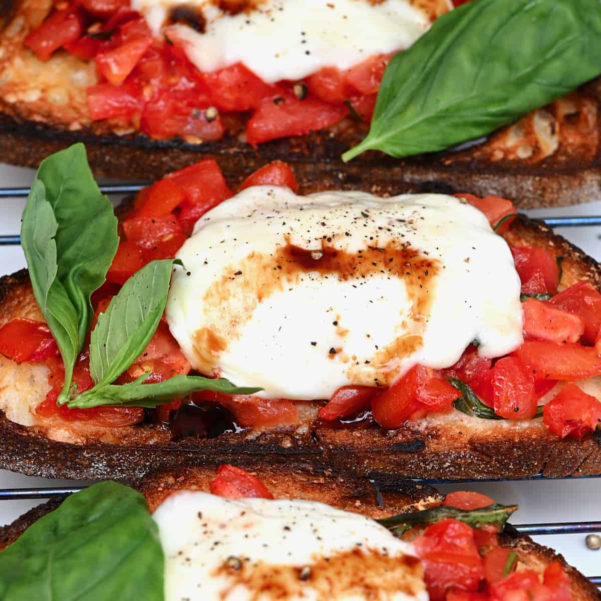 Perfect Caprese Bruschetta: Crispy Toast, Fresh Mozzarella Every Time